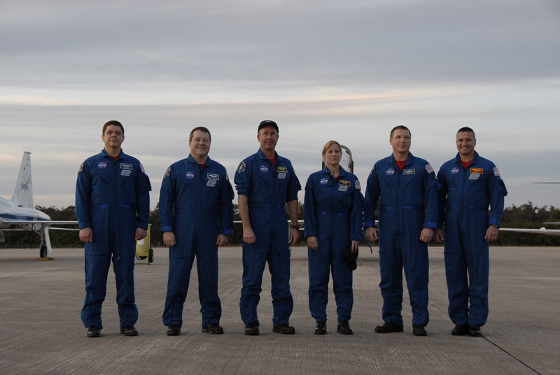 NASA Aims to Launch Space Shuttle on Feb. 7